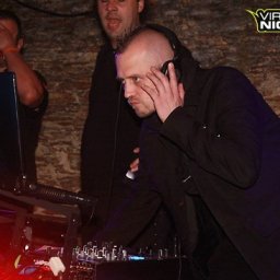 2012 - party - 000700